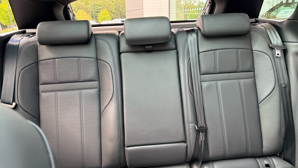 Land Rover Range Rover Evoque 2.0 D200 R-Dynamic HSE 5dr Auto Diesel Hatchback - Image 48