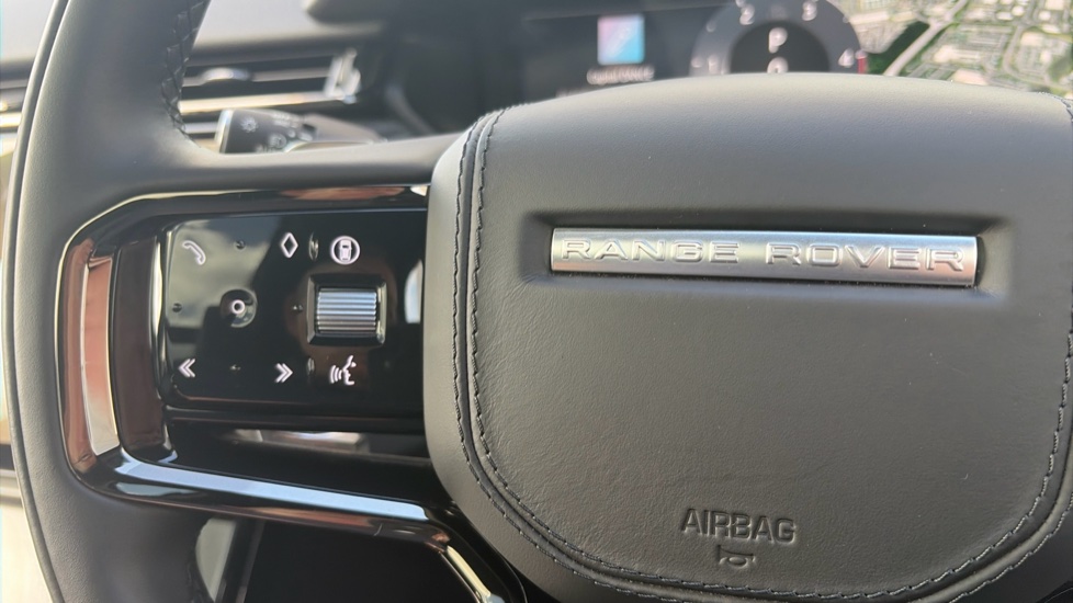Land Rover Range Rover Velar 2.0 D200 MHEV Dynamic HSE 5dr Auto Diesel Estate - Image 54