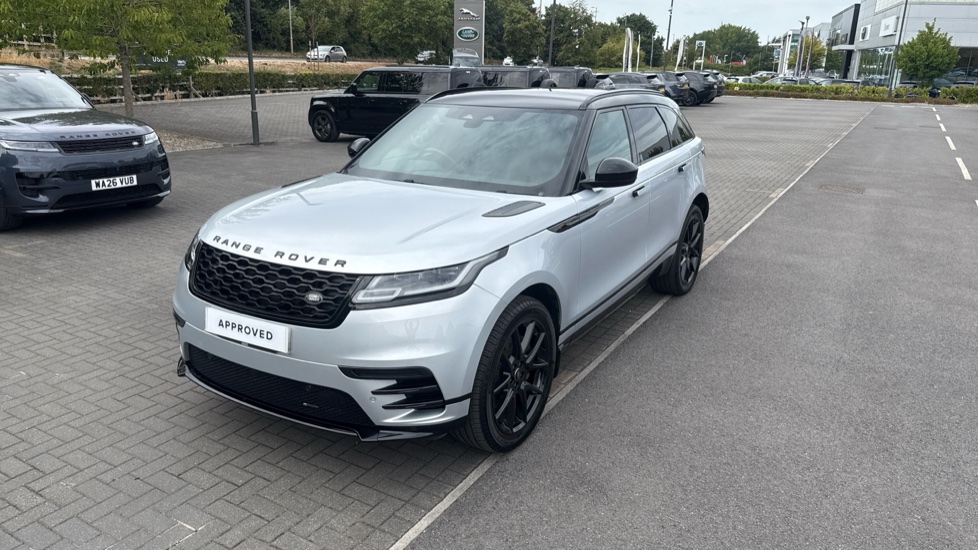 Land Rover Range Rover Velar 2.0 P400e R-Dynamic HSE 5dr Auto Estate - Image 23