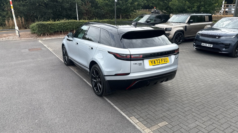 Land Rover Range Rover Velar 2.0 P400e R-Dynamic HSE 5dr Auto Estate - Image 25