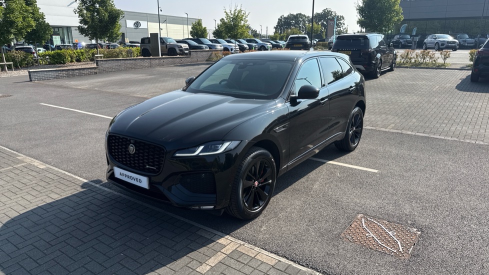 Jaguar F-Pace 2.0 P250 R-Dynamic SE 5dr Auto AWD Petrol Estate - Image 23