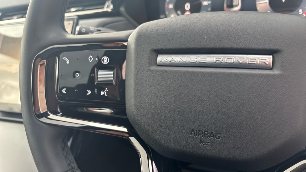 Land Rover Range Rover Velar 2.0 D200 MHEV Dynamic SE 5dr Auto Diesel Estate - Image 49