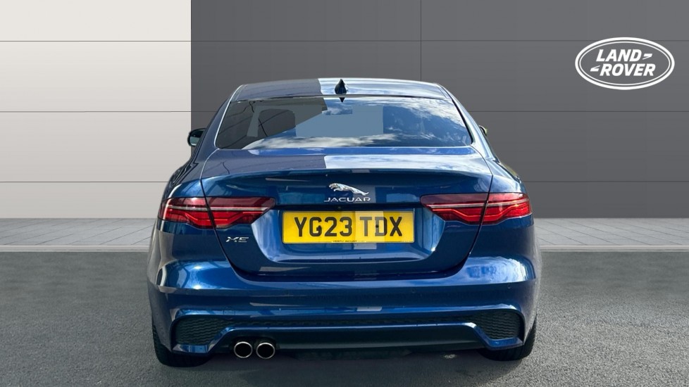 Jaguar XE 2.0 D200 R-Dynamic HSE 4dr Auto Diesel Saloon - Image 6