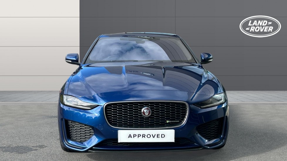 Jaguar XE 2.0 D200 R-Dynamic HSE 4dr Auto Diesel Saloon - Image 7