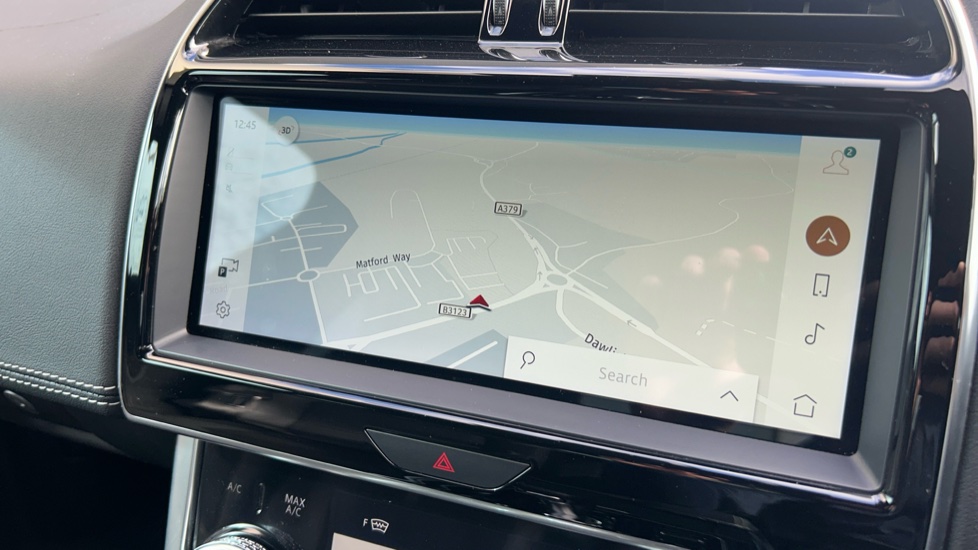 Jaguar XE 2.0 D200 R-Dynamic HSE 4dr Auto Diesel Saloon - Image 11