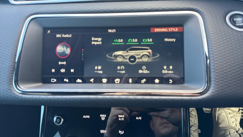 Land Rover Range Rover Evoque 2.0 P250 R-Dynamic S 5dr Auto Petrol Hatchback - Image 33