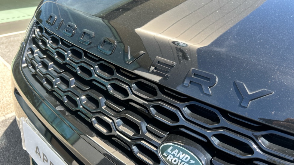 Land Rover Discovery Sport 1.5 P300e R-Dynamic SE 5dr Auto [5 Seat] Station Wagon - Image 20