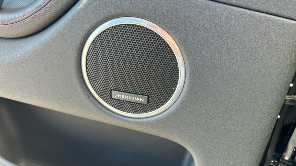 Land Rover Discovery Sport 1.5 P300e R-Dynamic SE 5dr Auto [5 Seat] Station Wagon - Image 37