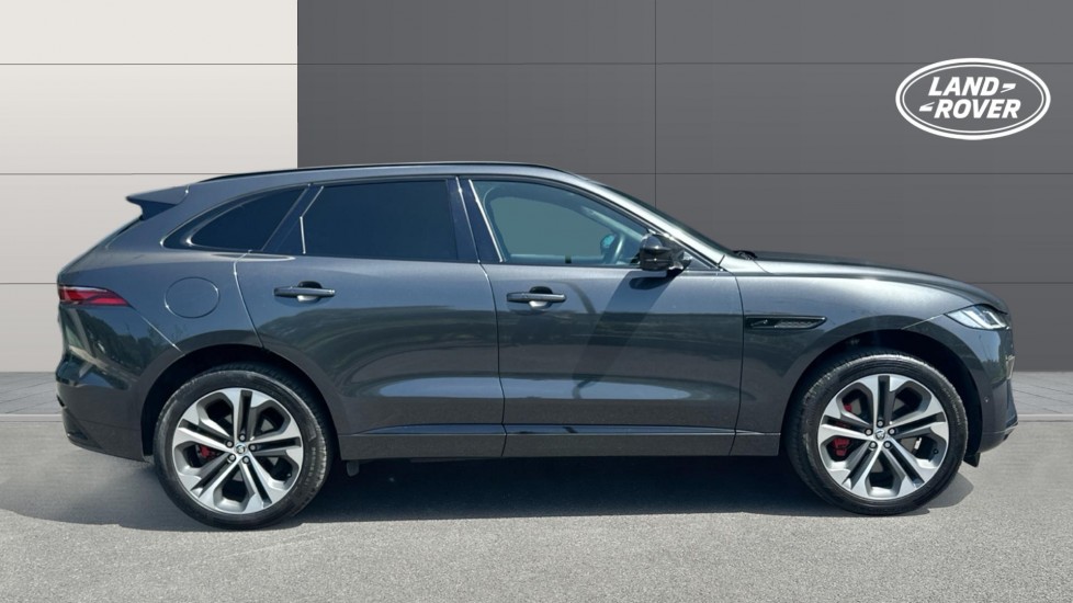 Jaguar F-Pace 2.0 P400e R-Dynamic HSE Black 5dr Auto AWD Estate - Image 5