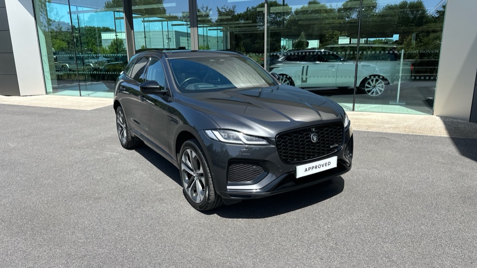 Jaguar F-Pace 2.0 P400e R-Dynamic HSE Black 5dr Auto AWD Estate - Image 26