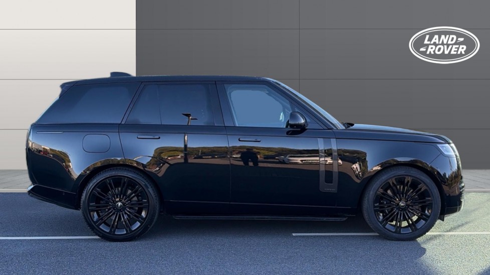 Land Rover Range Rover 4.4 P530 V8 Autobiography 4dr Auto Petrol Estate - Image 5