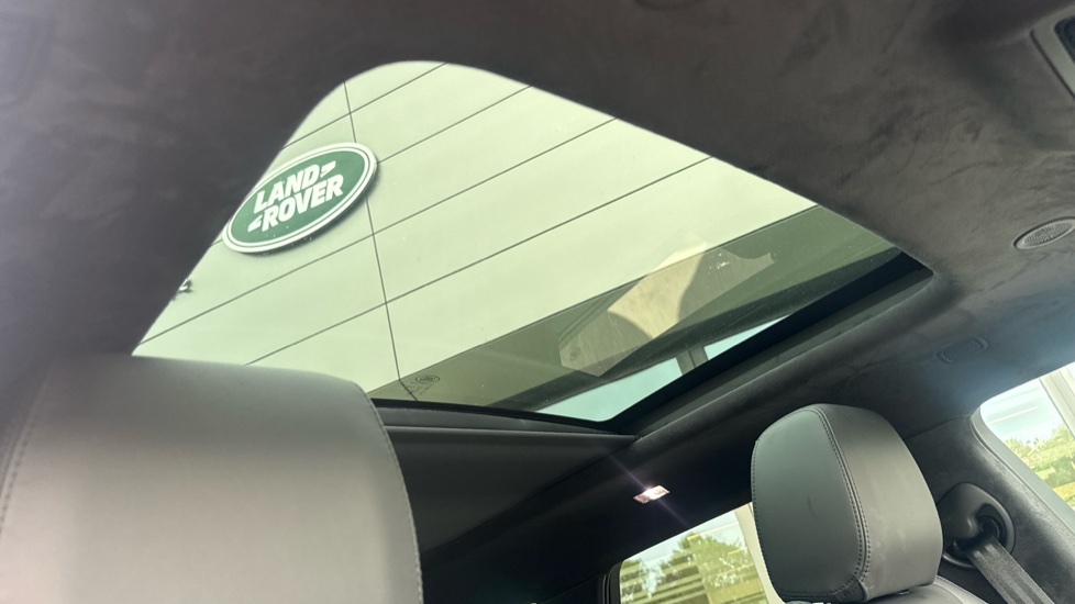 Land Rover Range Rover Evoque 2.0 D200 Autobiography 5dr Auto [Revised] Diesel Hatchback - Image 20