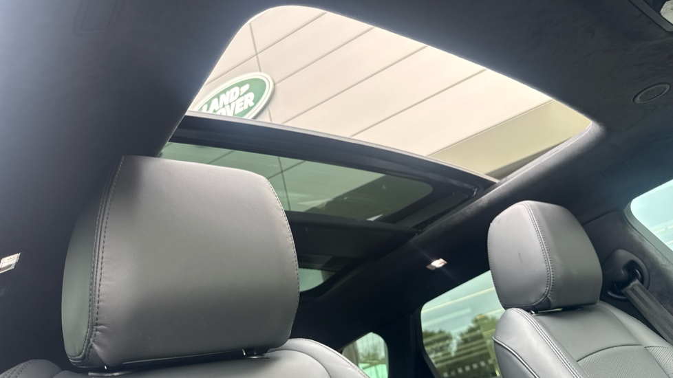 Land Rover Range Rover Evoque 2.0 D200 Autobiography 5dr Auto [Revised] Diesel Hatchback - Image 21