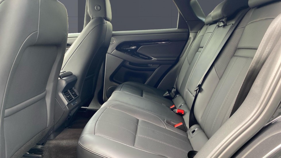 Land Rover Range Rover Evoque 2.0 D200 Autobiography 5dr Auto [Revised] Diesel Hatchback - Image 4