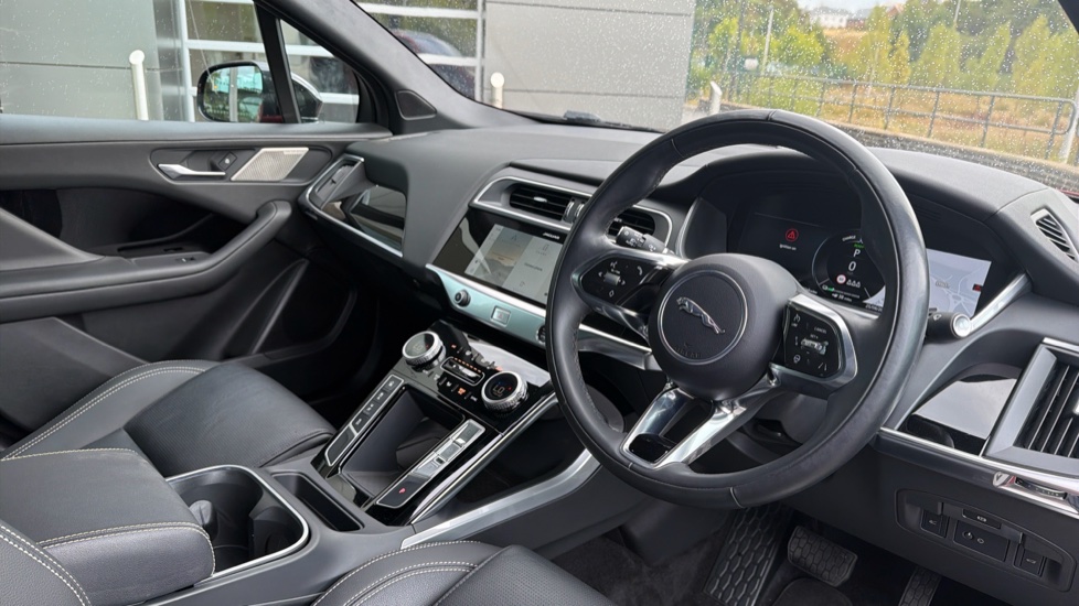 Jaguar I-Pace 294kW EV400 Black 90kWh 5dr Auto [11kW Charger] Electric Estate - Image 38