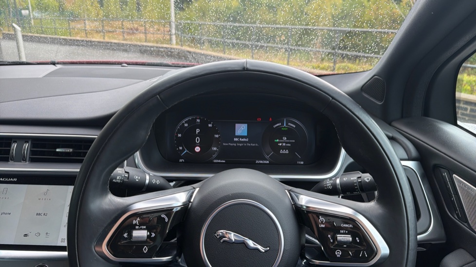 Jaguar I-Pace 294kW EV400 Black 90kWh 5dr Auto [11kW Charger] Electric Estate - Image 41