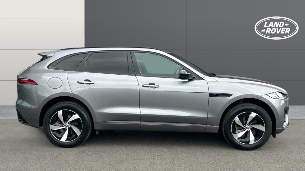 Jaguar F-Pace 2.0 P400e R-Dynamic S 5dr Auto AWD Estate - Image 5
