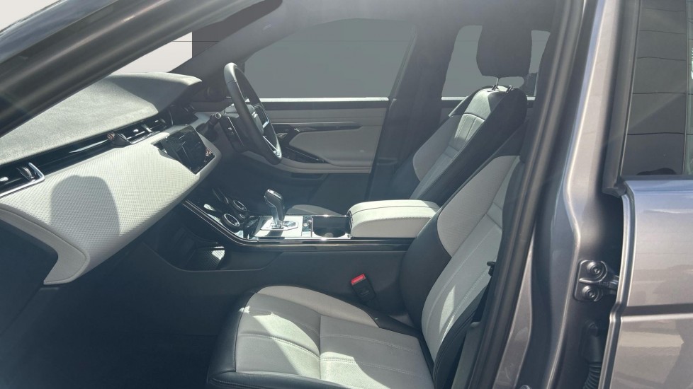 Land Rover Range Rover Evoque 2.0 P250 R-Dynamic S 5dr Auto Petrol Hatchback - Image 3
