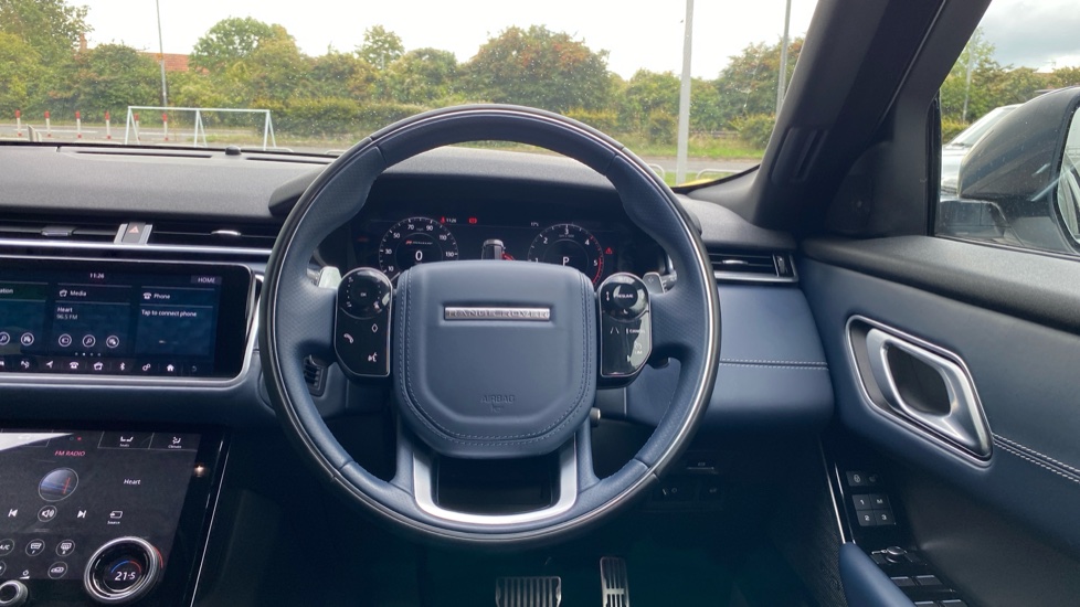 Land Rover Range Rover Velar 2.0 D180 R-Dynamic HSE 5dr Auto Diesel Estate - Image 15