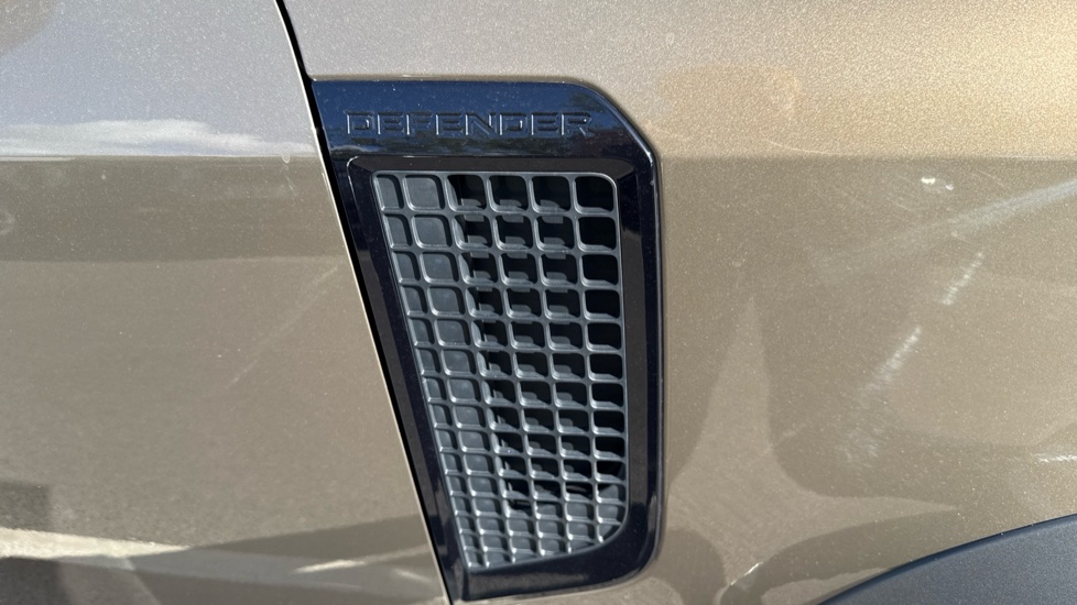 Land Rover Defender 2.0 D240 First Edition 110 5dr Auto [7 Seat] Diesel Estate - Image 36