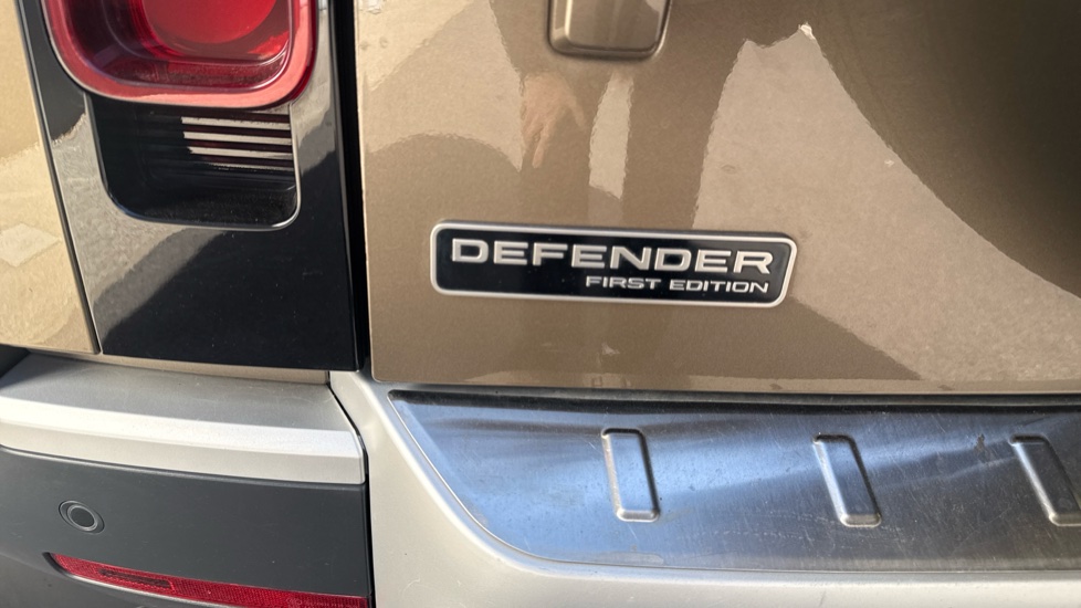 Land Rover Defender 2.0 D240 First Edition 110 5dr Auto [7 Seat] Diesel Estate - Image 39