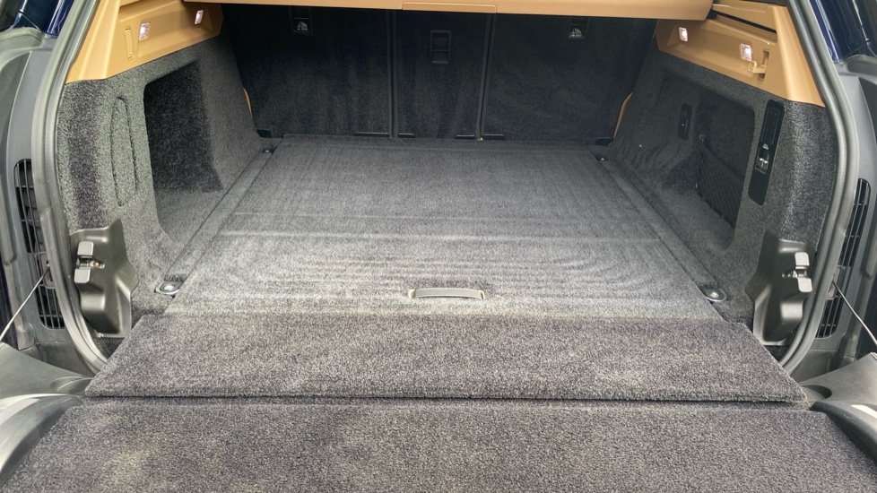 Land Rover Range Rover 3.0 P440e HSE 4dr Auto Estate - Image 31
