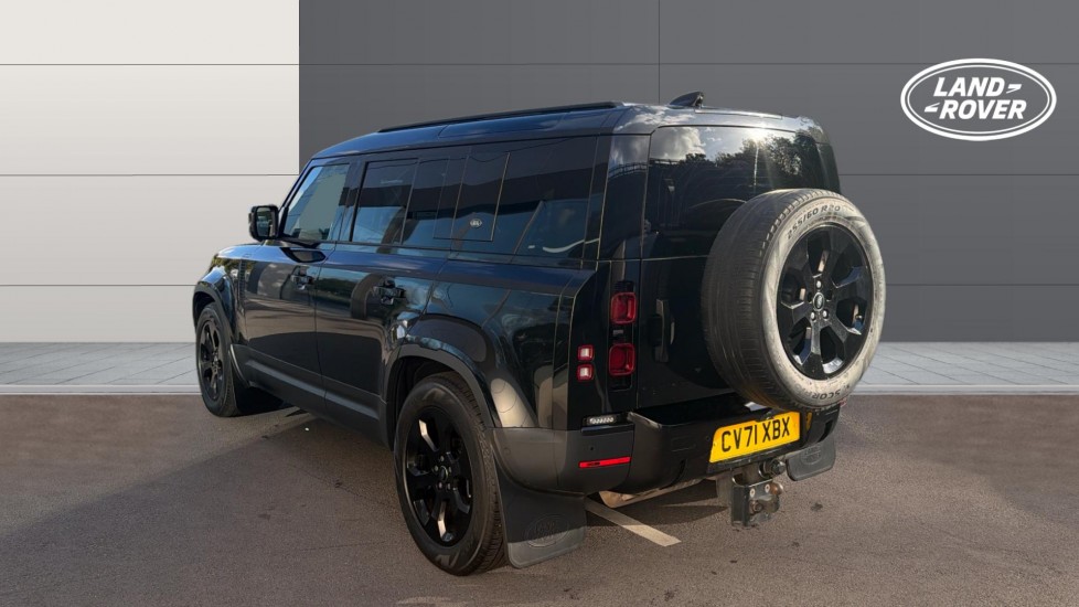 Land Rover Defender 3.0 D250 SE 110 5dr Auto Diesel Estate - Image 2