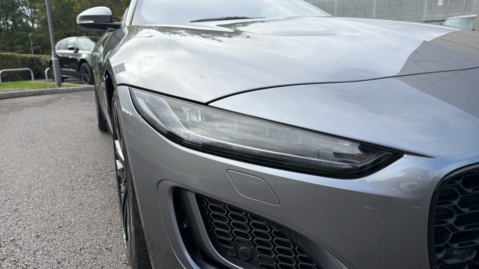 Jaguar F-Type 5.0 P450 Supercharged V8 R-Dynamic Black 2dr Auto Petrol Coupe - Image 17