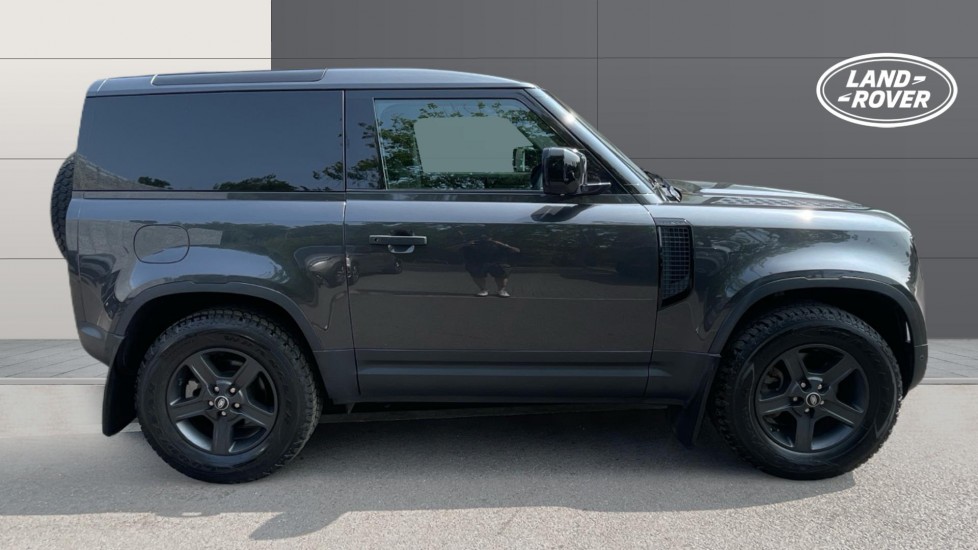 Land Rover Defender 90 Diesel 3.0 D200 Hard Top Auto - Image 5