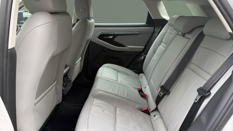 Land Rover Range Rover Evoque 2.0 P200 S 5dr Auto Petrol Hatchback - Image 4