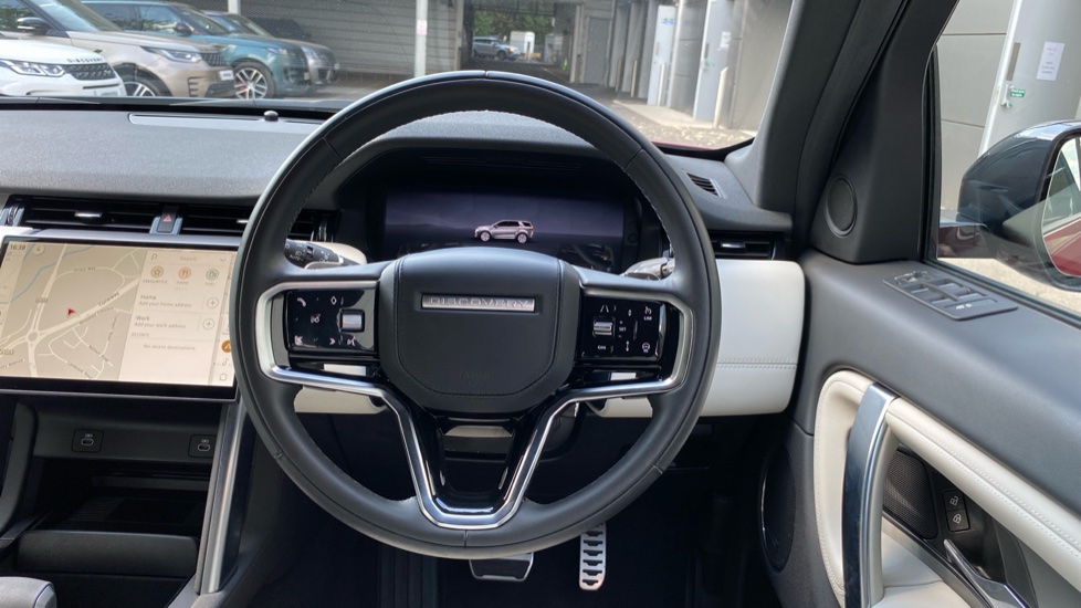 Land Rover Discovery Sport 2.0 D200 Dynamic HSE 5dr Auto [7 Seat] Diesel Station Wagon - Image 15