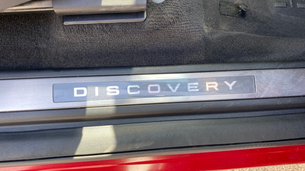 Land Rover Discovery Sport 2.0 D200 Dynamic HSE 5dr Auto [7 Seat] Diesel Station Wagon - Image 35
