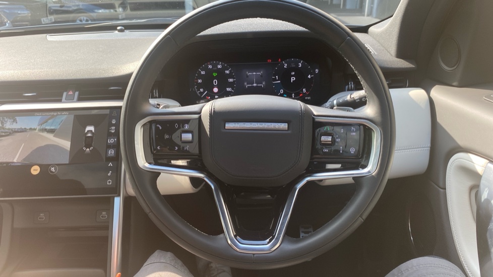 Land Rover Discovery Sport 2.0 D200 Dynamic HSE 5dr Auto [7 Seat] Diesel Station Wagon - Image 15