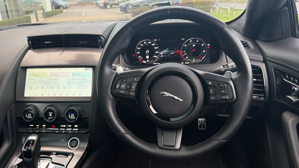 Jaguar F-Type 5.0 P450 Supercharged V8 75 2dr Auto AWD Petrol Coupe - Image 15
