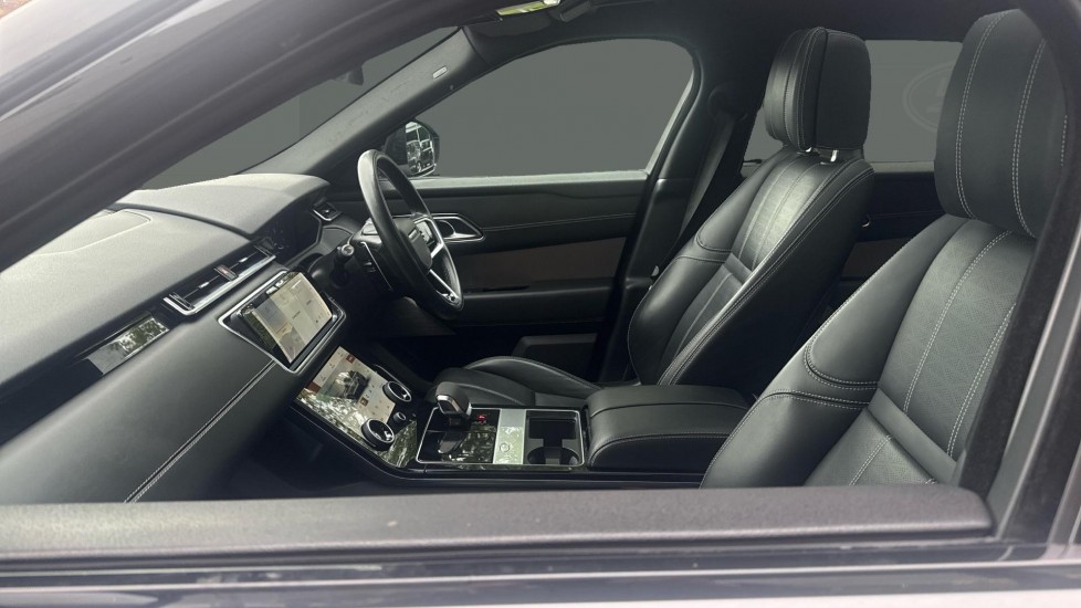 Land Rover Range Rover Velar 2.0 P400e R-Dynamic HSE 5dr Auto Estate - Image 3