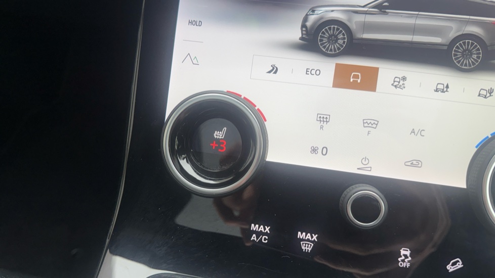 Land Rover Range Rover Velar 2.0 P400e R-Dynamic HSE 5dr Auto Estate - Image 28