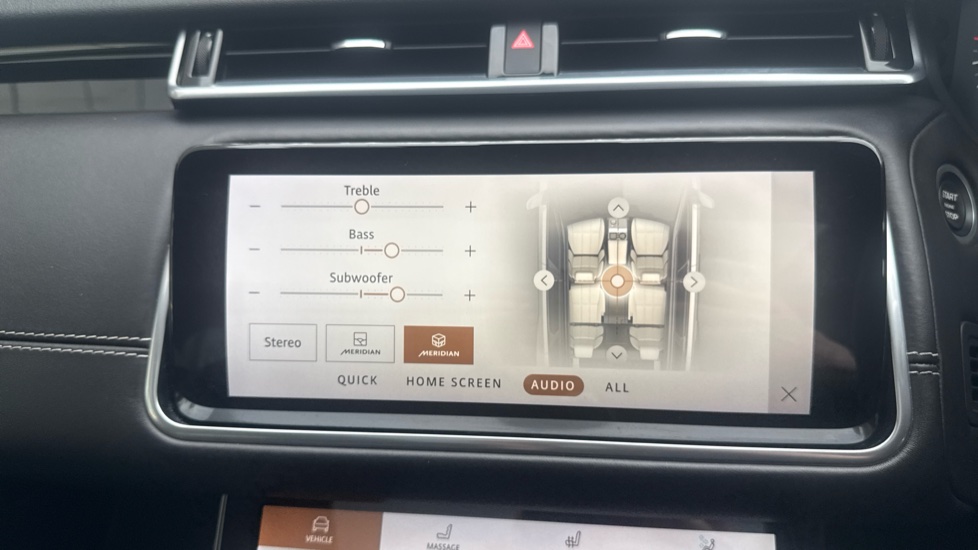 Land Rover Range Rover Velar 2.0 P400e R-Dynamic HSE 5dr Auto Estate - Image 31