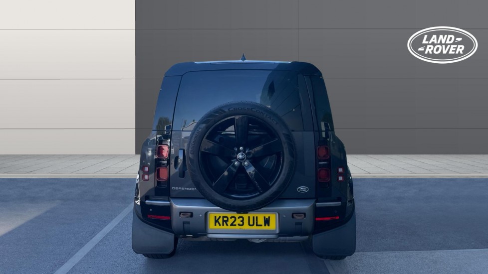 Land Rover Defender 3.0 D250 X-Dynamic HSE 90 3dr Auto Diesel Estate - Image 6