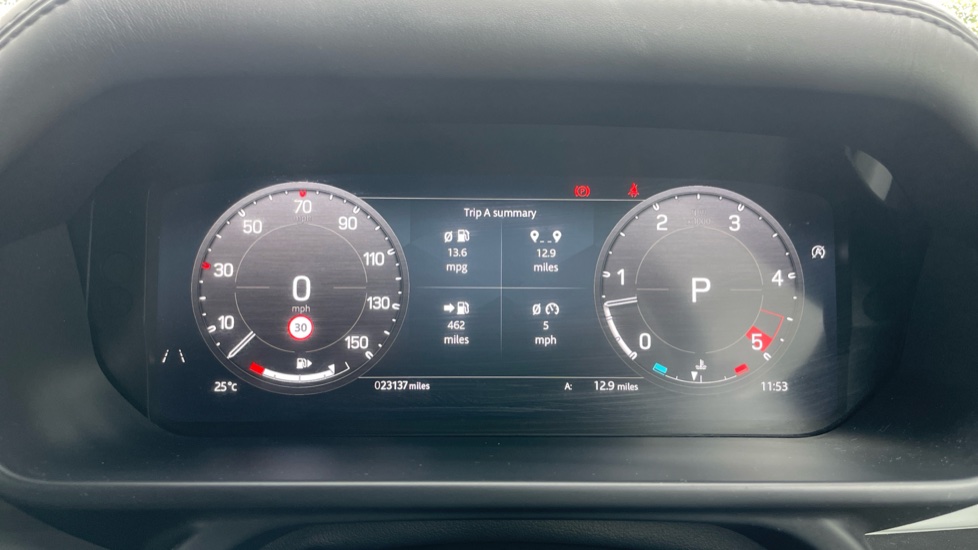Land Rover Defender 3.0 D250 X-Dynamic HSE 90 3dr Auto Diesel Estate - Image 16