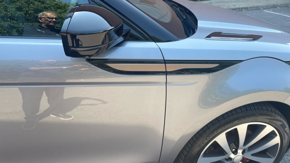 Land Rover Range Rover Evoque 2.0 D200 Autobiography 5dr Auto Diesel Hatchback - Image 22