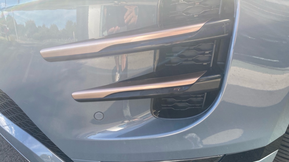 Land Rover Range Rover Evoque 2.0 P250 First Edition 5dr Auto Petrol Hatchback - Image 32