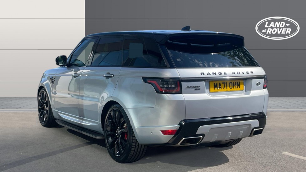 Land Rover Range Rover Sport 2.0 P400e HSE 5dr Auto Estate - Image 2