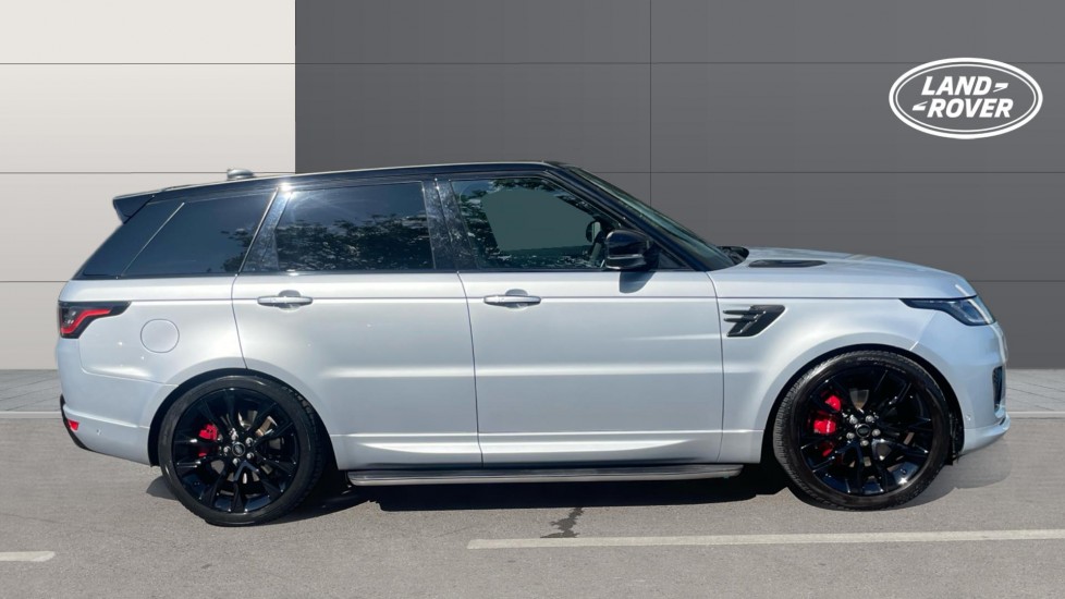 Land Rover Range Rover Sport 2.0 P400e HSE 5dr Auto Estate - Image 5