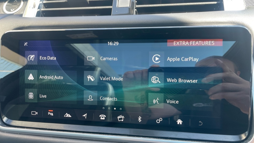 Land Rover Range Rover Sport 2.0 P400e HSE 5dr Auto Estate - Image 37