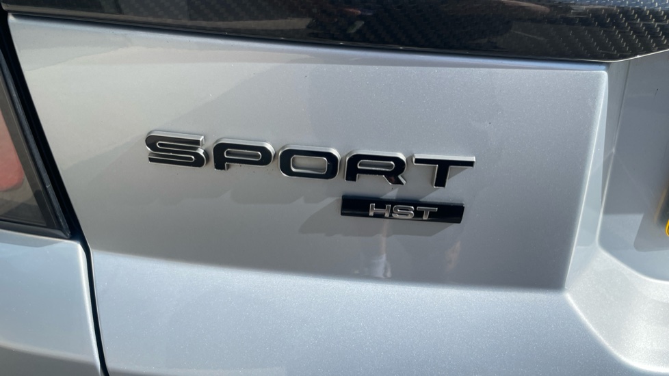 Land Rover Range Rover Sport 2.0 P400e HSE 5dr Auto Estate - Image 52