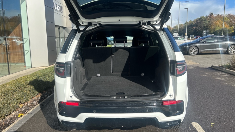 Land Rover Discovery Sport 2.0 D200 R-Dynamic S Plus 5dr Auto [5 Seat] Diesel Station Wagon - Image 10