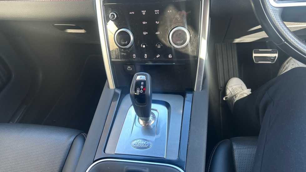 Land Rover Discovery Sport 2.0 D200 R-Dynamic S Plus 5dr Auto [5 Seat] Diesel Station Wagon - Image 13