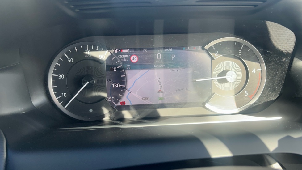 Land Rover Discovery Sport 2.0 D200 R-Dynamic S Plus 5dr Auto [5 Seat] Diesel Station Wagon - Image 16