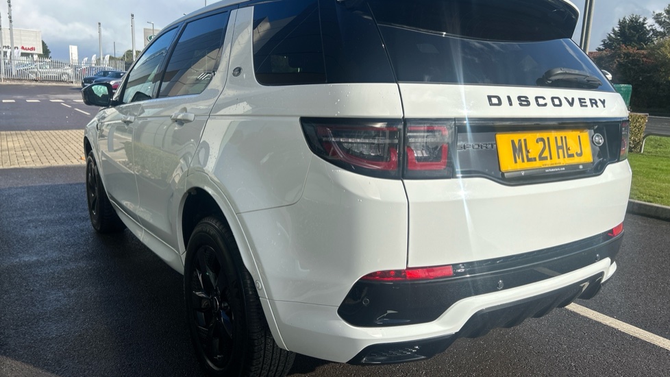 Land Rover Discovery Sport 2.0 D200 R-Dynamic S Plus 5dr Auto [5 Seat] Diesel Station Wagon - Image 19