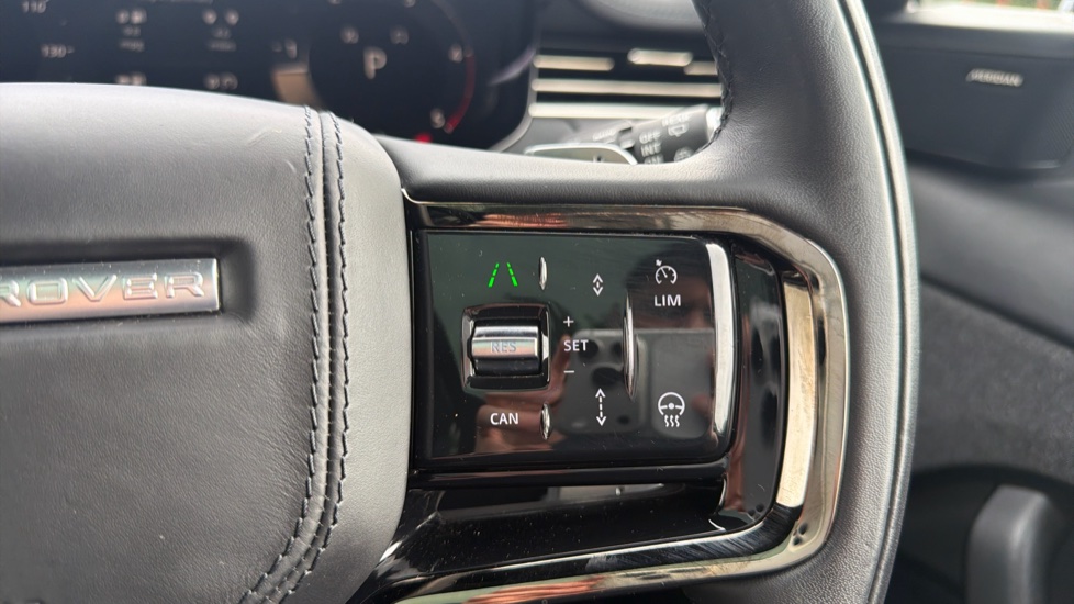 Land Rover Range Rover Sport 3.0 D300 Dynamic SE 5dr Auto Diesel Estate - Image 24